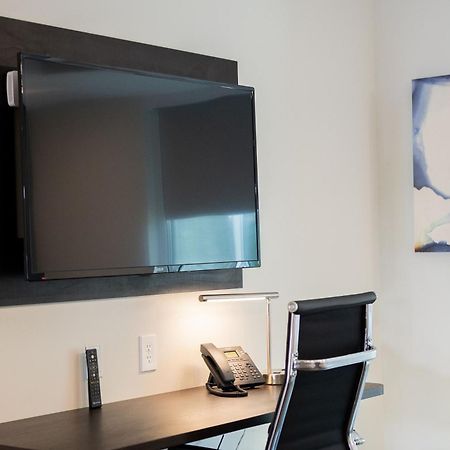 Stayapt Suites San Antonio-Randolph Live Oak Экстерьер фото