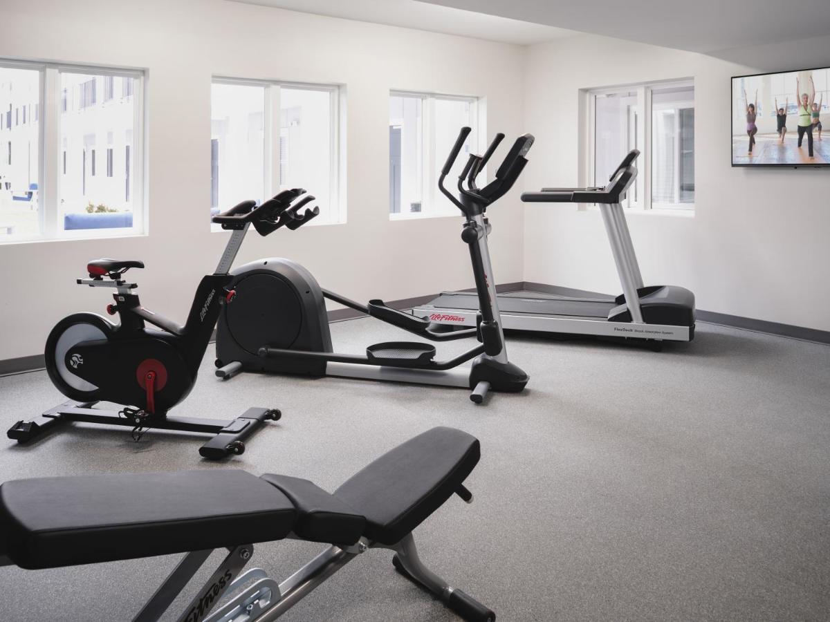 Stayapt Suites San Antonio-Randolph Live Oak Экстерьер фото